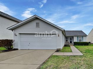 8427 Nightshade Dr, Maineville, OH 45039