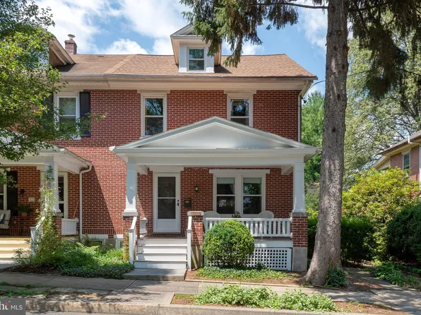 420 Linden St, Lititz, PA 17543