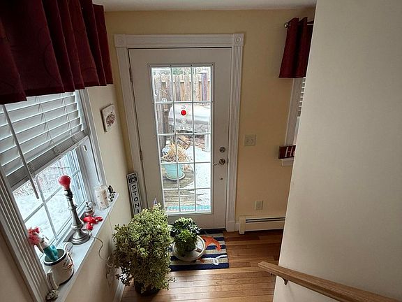 5th image of 20 Tea Hill Road