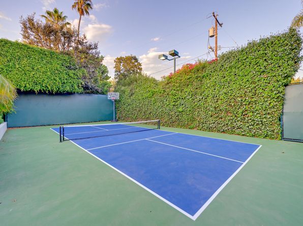 beverly hills tennis club maple