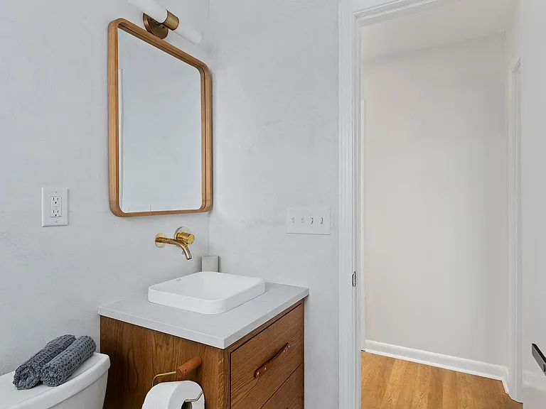 716 Stokeswood Ave SE #2B — Photo 13