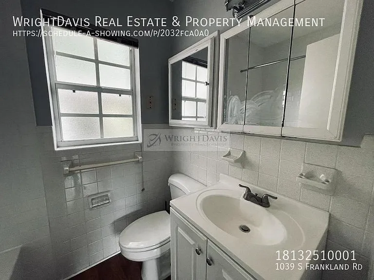 1039 S Frankland Rd — Photo 17