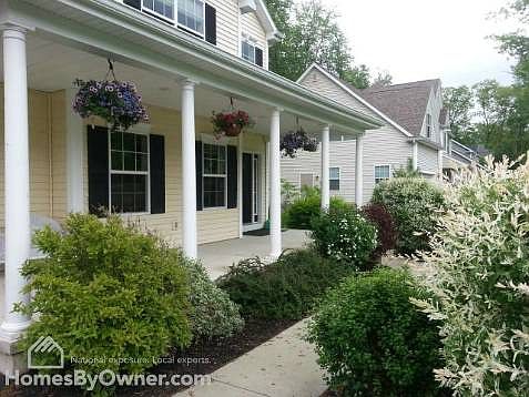 2nd image of 957 Mac Arthur Dr