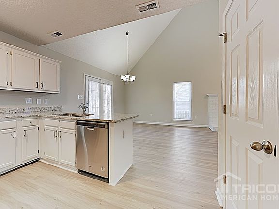 5th image of 7304 Rosehall Dr