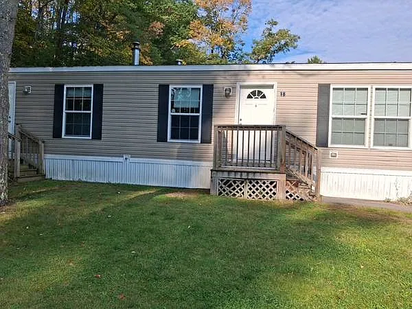 2 bed, 880 sqft, $1,950 — Photo 1