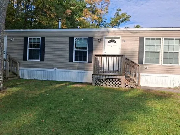 1038 Portland Rd APT 18, Saco, ME 04072