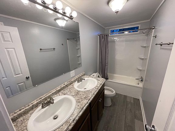 Large Bathroom