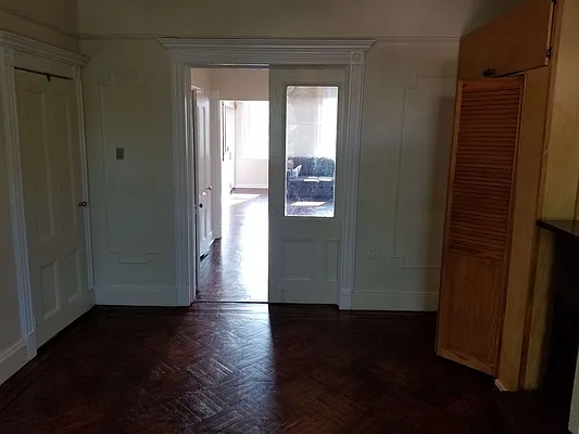 Rented by Virtual Real Estate | media 10