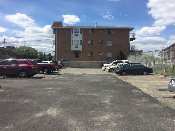 2nd image of 1217 E 80th St #153