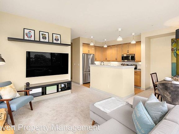 5th image of 720 Queen Anne Ave N APT 503