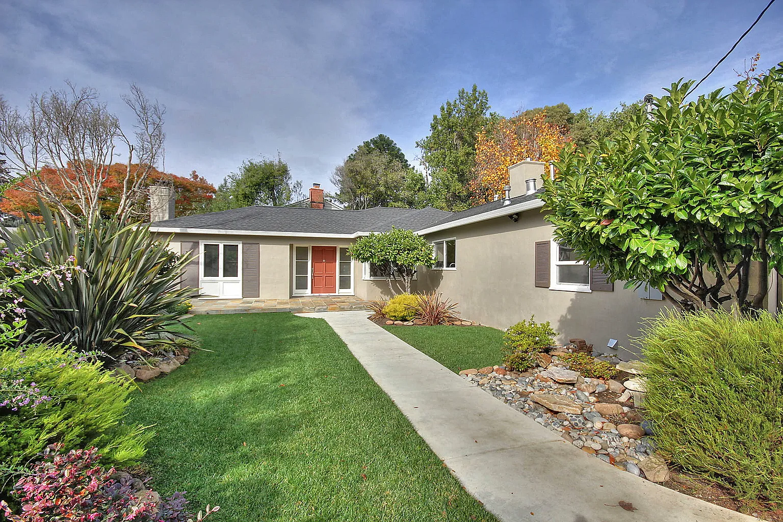34 Baywood Ave photo 1
