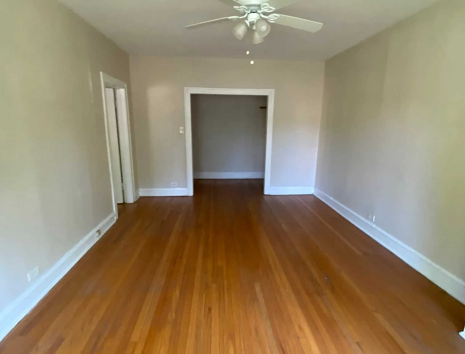 2 bed, 1.0 bath, $2,195 — Photo 3