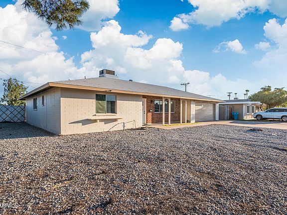 3rd image of 4255 W TOWNLEY Avenue