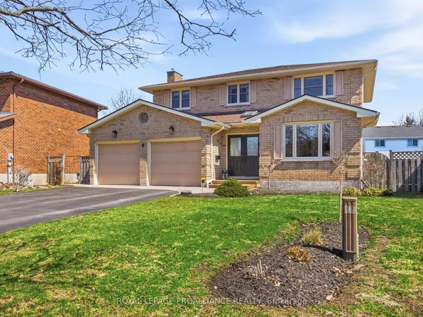 6 Thompson Ct, Belleville, ON K8P 5C3