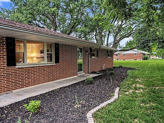 5th image of 5185 David Dr