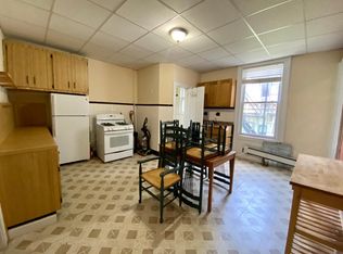 318 8th St APT 2, Jersey City, NJ 07302