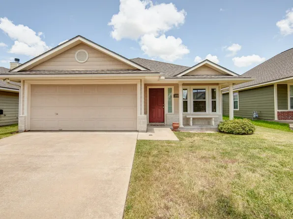 1066 Windmeadows Dr, College Station, TX 77845