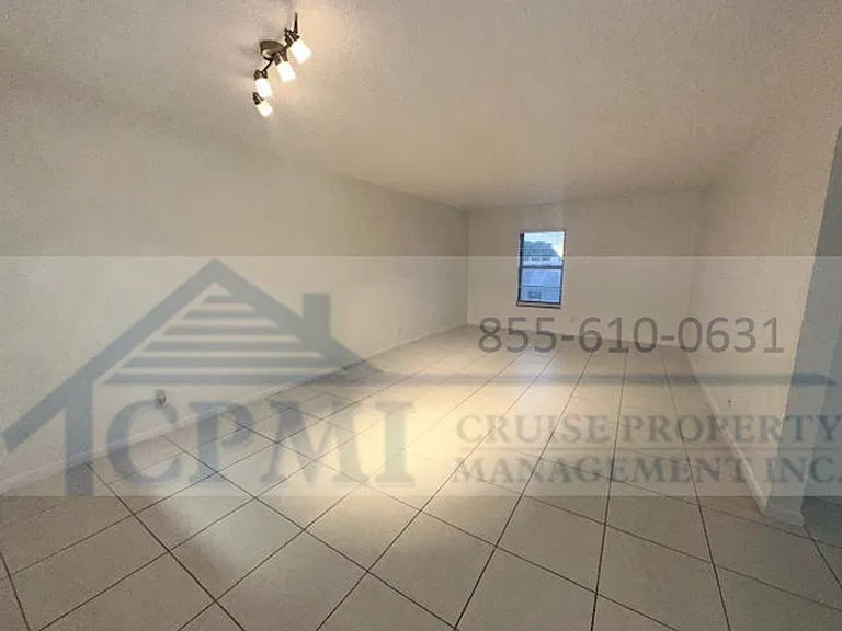 Colonial Village - 7550 Stirling Rd — Photo 16
