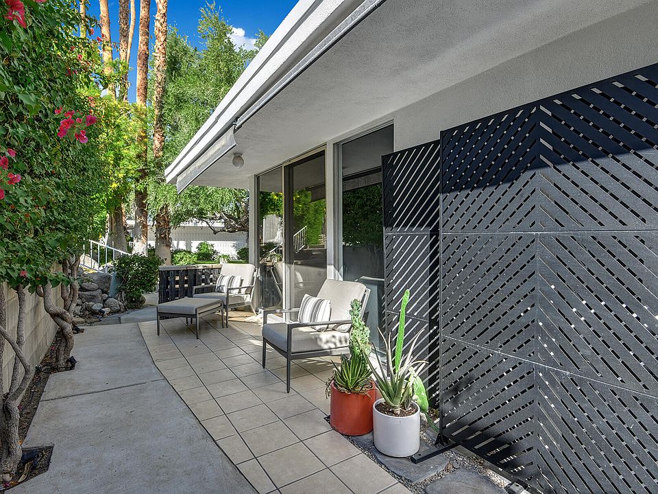 2nd image of 42379 Rancho Las Palmas Dr APT 29