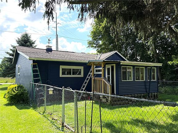 5th image of 12 S Dansville St