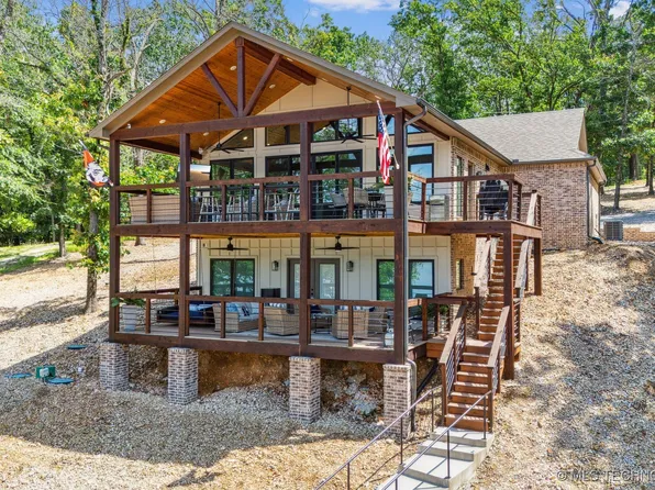 (undisclosed Address), Eucha, OK 74342