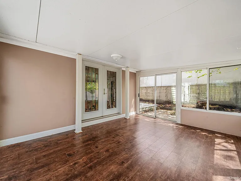 93 Maple Rd — Photo 27