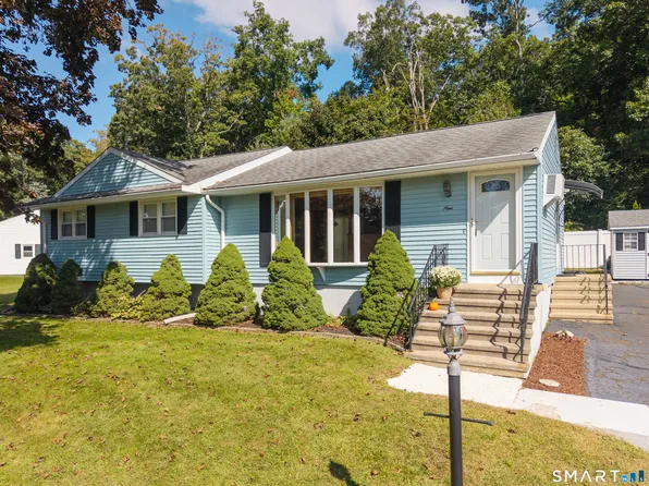 9 Robin Drive, East Haven, CT 06513