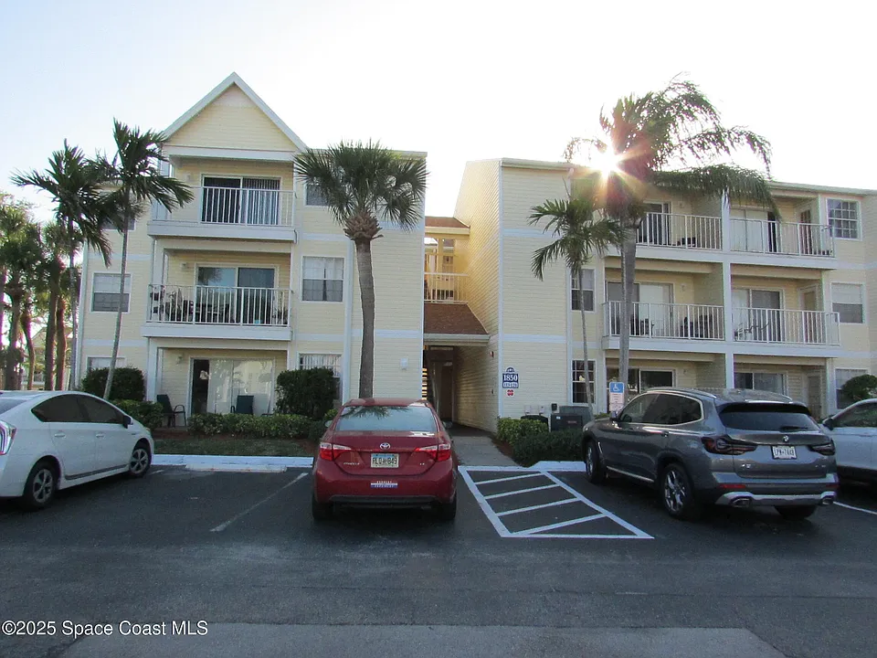 1850 Charlesmont Dr #118