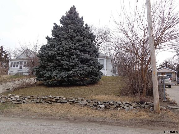 2nd image of 7039 S 43rd St