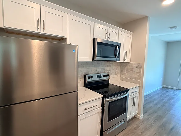 94 Olive St #109 — Photo 2