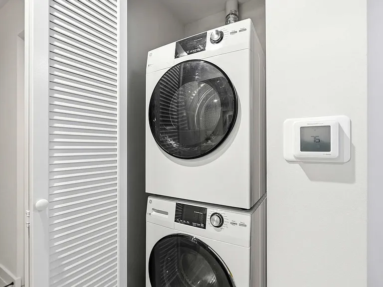 Washer/Dryer