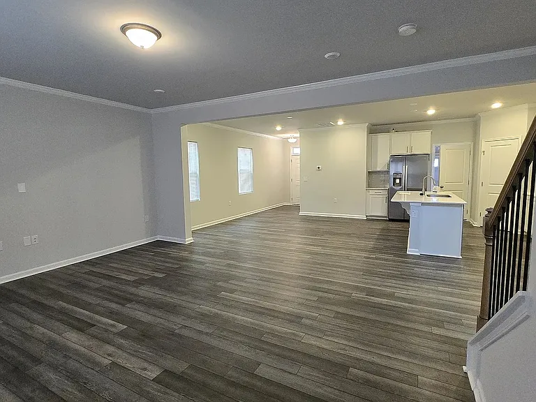 329 Glacier Lake Dr — Photo 8