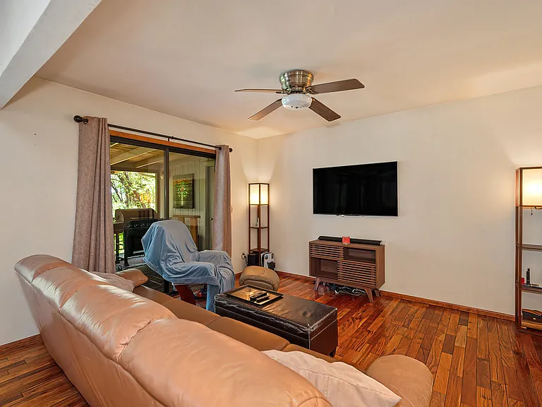 16832 Alice Way — Photo 14