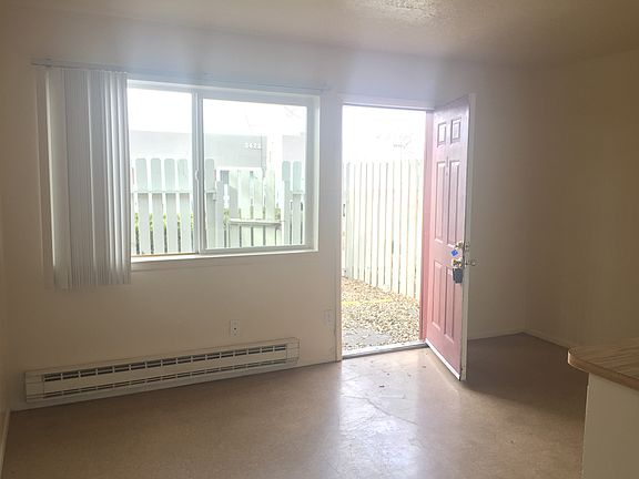 3rd image of 3429 Aztec Rd NE APT C