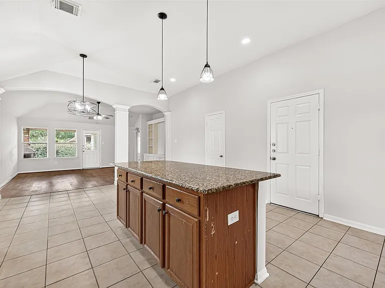 6030 Wildbriar Ln — Photo 19