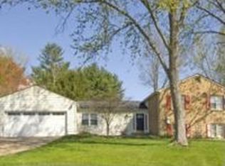 9711 Cinnamon Creek Dr, Vienna, VA 22182