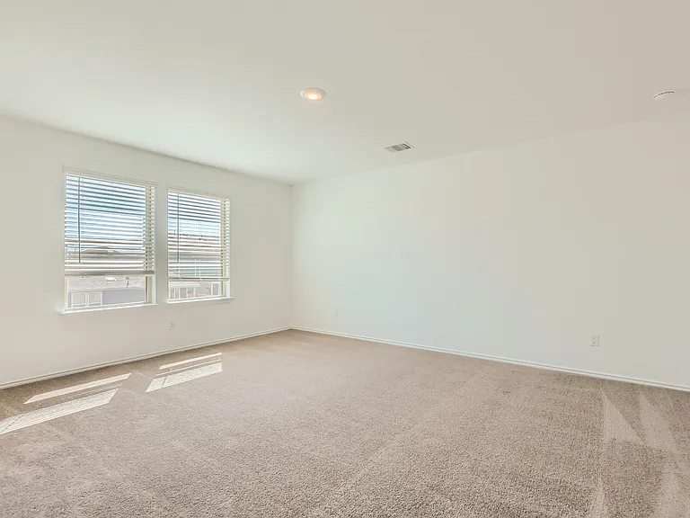 1608 Holly Lake Dr — Photo 13