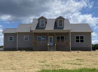 8023 Hoskins Hollow Rd, Westmoreland, TN 37186