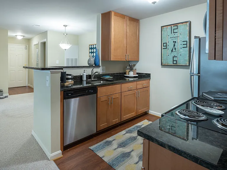 3223 Arrowhead Cir — Photo 2