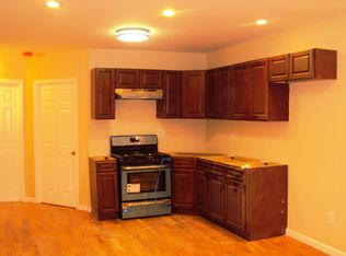 21815 119th Ave, Cambria Heights, NY 11411