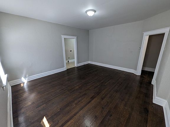 5th image of 3649 Nebraska Ave Unit 1F