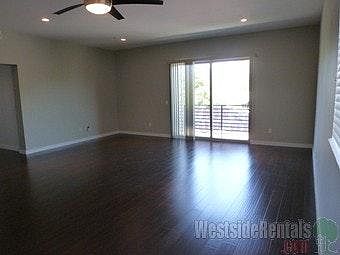 2nd image of 6451 Woodley Ave Unit A