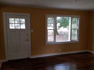 704 Hill N Dale Dr, Tupelo, MS 38804