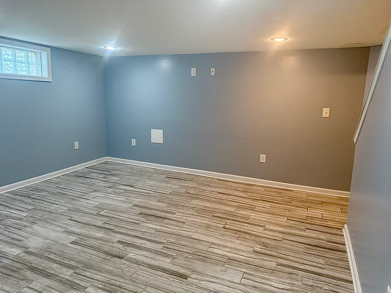 1327 Walker Ave — Photo 10