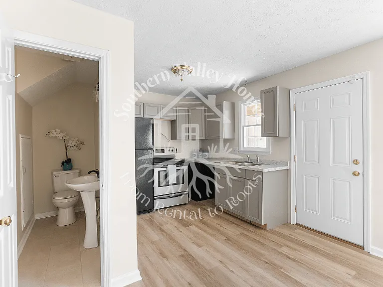 1636 Huntley Ridge Dr — Photo 13