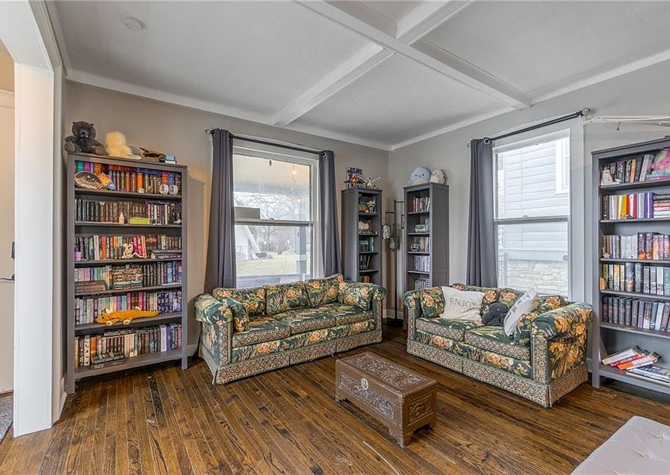 1st image of 1024 S 2nd Ave