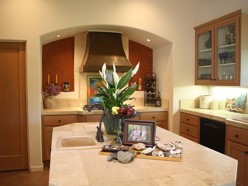 2nd image of 94-1024 Maikai St