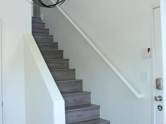 5th image of 4053 Honeycutt St