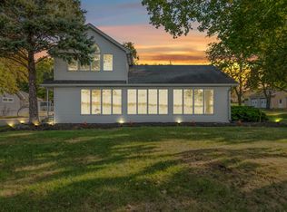 677 Lake Dr, Coldwater, MI 49036