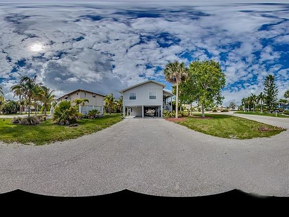 5th image of 16358 Boyce Dr